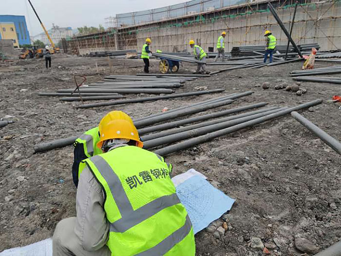 临安螺栓球网架结构